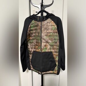 Columbia Sportswear - Men’s PFG Black and Camo Full Zip Jacket